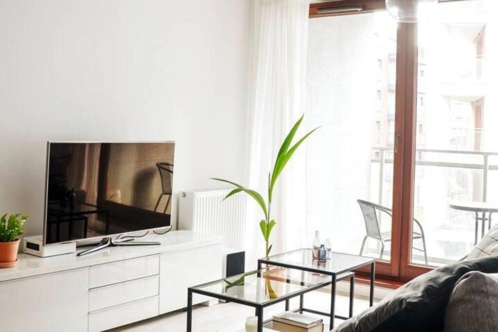 Platinum Jaglana Apartment - Wyspa Spichrzow Gdańsk Extérieur photo