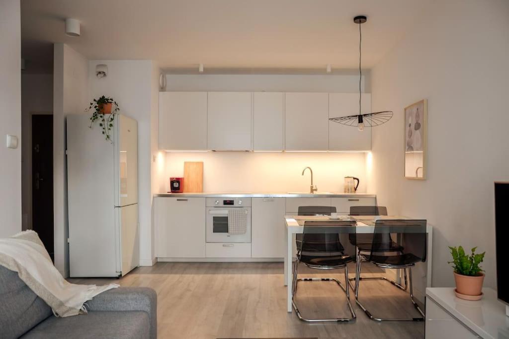 Platinum Jaglana Apartment - Wyspa Spichrzow Gdańsk Extérieur photo